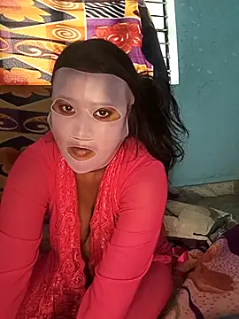 Snapshot of CuteRani001 chatting on 02-14-25, 10:07 CuteRani001 online show from 02-14-25, 10:07