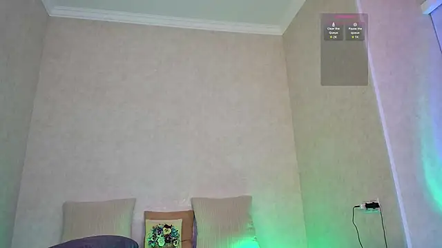 Snapshot of Roseaa chatting on 03-14-26, 07:41 Roseaa online show from 03-14-26, 07:41