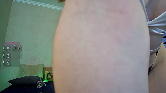 Snapshot of Roseaa chatting on 03-23-26, 06:17 Roseaa online show from 03-23-26, 06:17