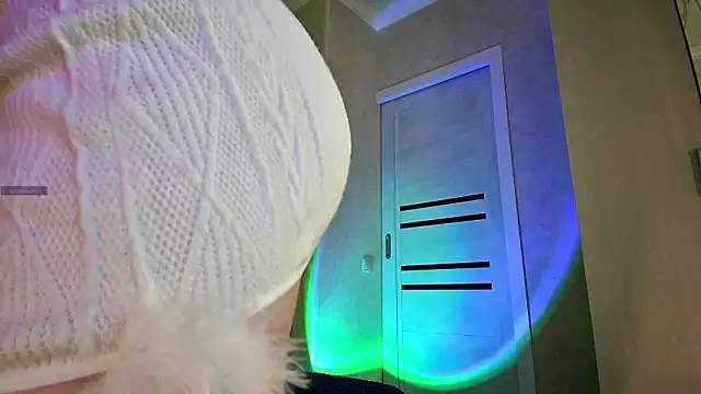 Snapshot of Roseaa chatting on 03-25-26, 03:07 Roseaa online show from 03-25-26, 03:07