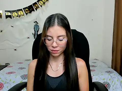 veronicamiller22 online show from 10-21-25, 02:12