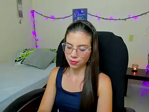 veronicamiller22 online show from 11-09-25, 02:43