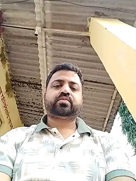 Snapshot of Vij717 chatting on 10-22-25, 02:23 Vij717 online show from 10-22-25, 02:23