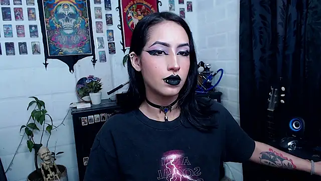 Nyx Blackmoon online show from 03-13-25, 02:01