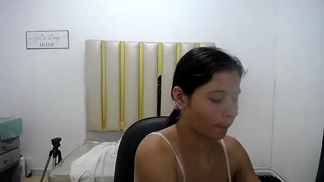 Snapshot of flakita_sexyhot chatting on 10-10-25, 10:03 flakita sexyhot online show from 10-10-25, 10:03
