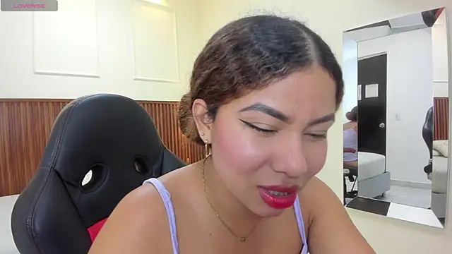 MELINAMARTINS online show from 09-22-25, 04:42