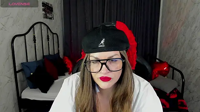 kamilla   moon online show from 03-10-25, 01:34