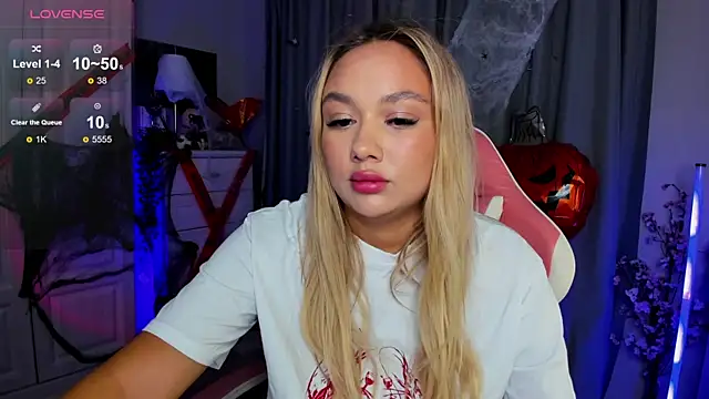  Loneve   online show from 10-30-25, 01:45