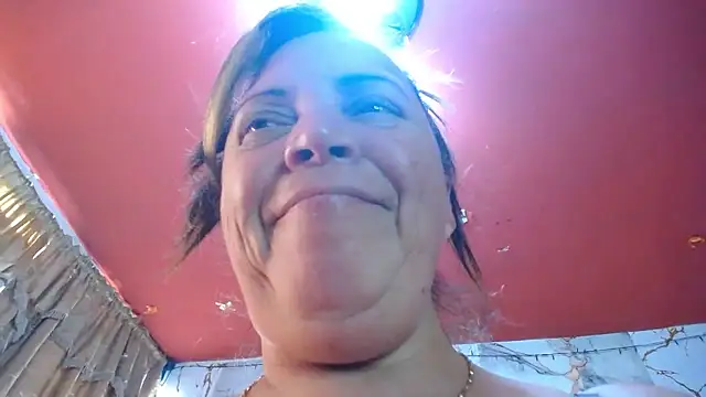 Snapshot of alina_maturehot chatting on 01-17-26, 08:56 alina maturehot online show from 01-17-26, 08:56