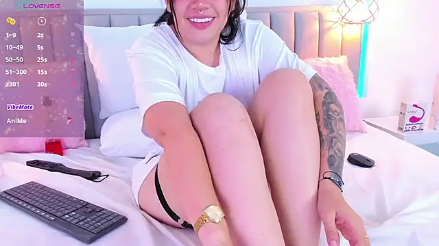 isolari  online show from 01-08-25, 08:16