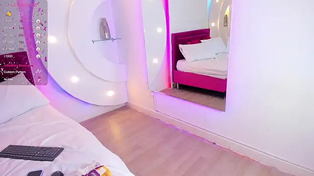 isolari  online show from 02-05-25, 03:09