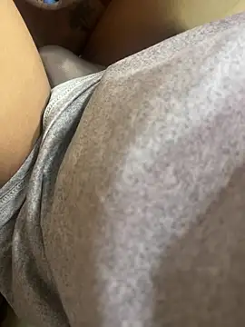 Snapshot of man99-9 chatting on 10-04-25, 07:45 man99-9 online show from 10-04-25, 07:45