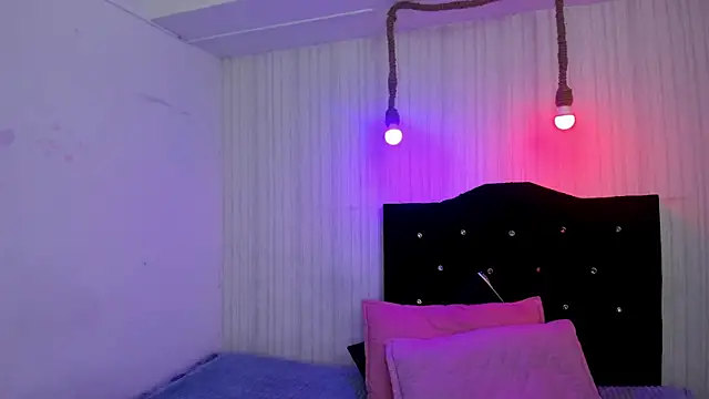 nicky angel1 online show from 10-20-25, 06:41