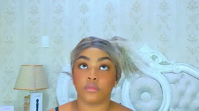 TianahGlow online show from 01-15-26, 08:34