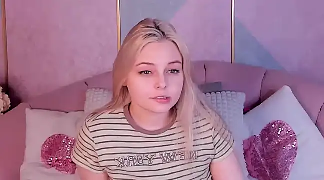 CLAIRE VOGT online show from 02-27-25, 08:53