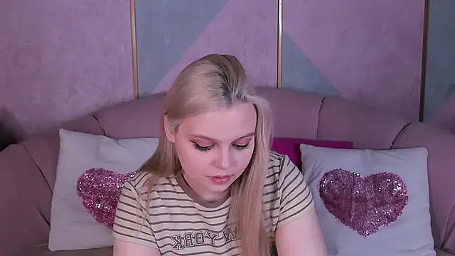 CLAIRE VOGT online show from 03-03-25, 12:16