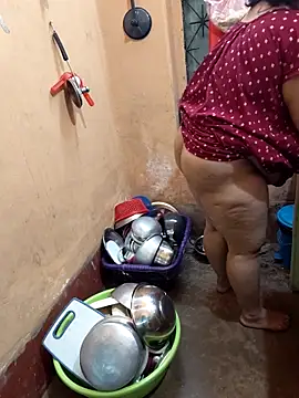 Lizza boudi online show from 12-03-25, 02:41