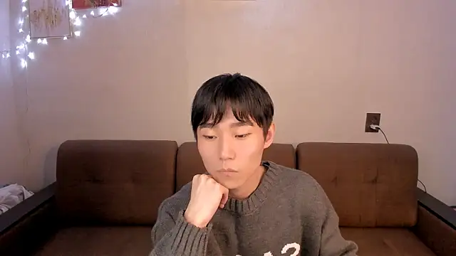 Snapshot of Brian_Stars chatting on 02-10-25, 02:48 Brian Stars online show from 02-10-25, 02:48