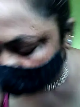 rani130 online show from 09-25-25, 12:47