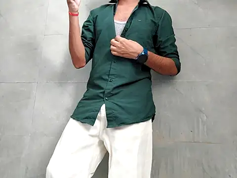 Lustyluckyy online show from 10-12-25, 07:07