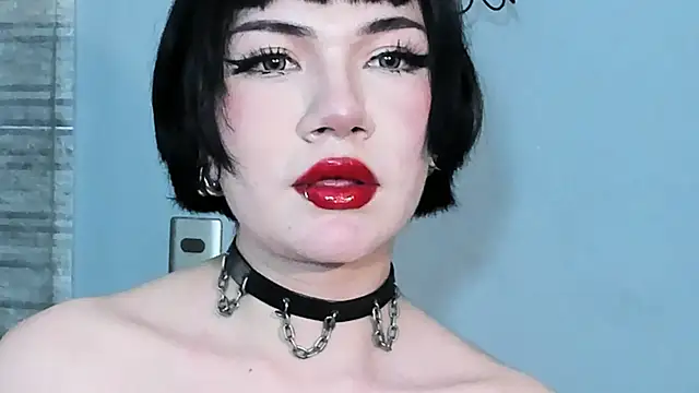 Snapshot of Gothel_4 chatting on 03-14-25, 11:11 Gothel 4 online show from 03-14-25, 11:11