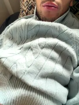 yaxxx03 online show from 11-08-25, 01:00