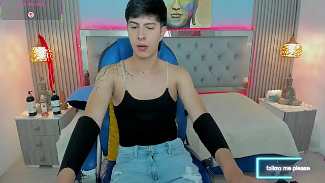 Estiv18  online show from 11-16-25, 11:43