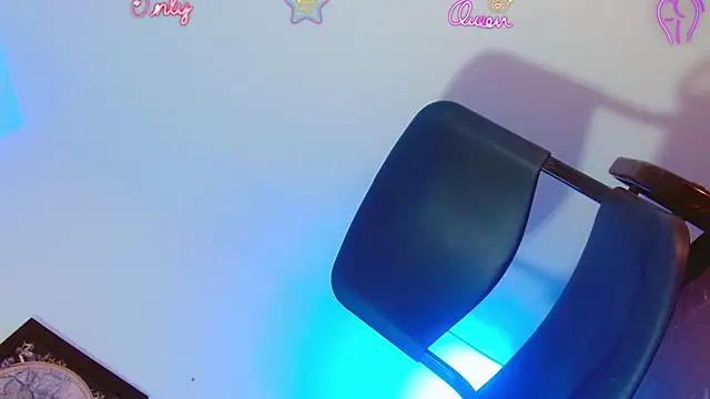 Snapshot of katha_Crawford chatting on 02-11-26, 07:30 katha Crawford online show from 02-11-26, 07:30