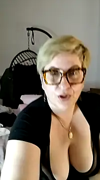 Pumabionda online show from 03-22-25, 03:42