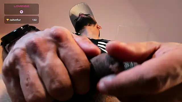 Snapshot of DickGriffith_ chatting on 11-03-25, 11:44 DickGriffith online show from 11-03-25, 11:44