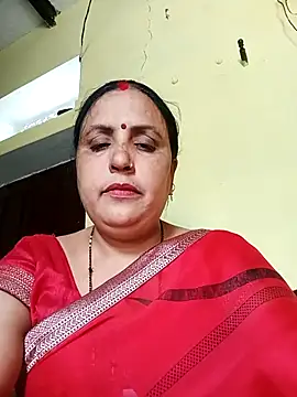 Snapshot of Kiyara8 chatting on 02-28-25, 06:54 Kiyara8 online show from 02-28-25, 06:54