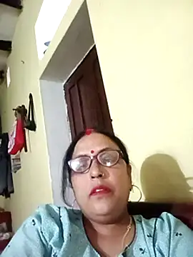 Snapshot of Kiyara8 chatting on 03-20-25, 07:47 Kiyara8 online show from 03-20-25, 07:47