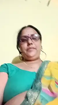 Snapshot of Kiyara8 chatting on 03-21-25, 04:07 Kiyara8 online show from 03-21-25, 04:07