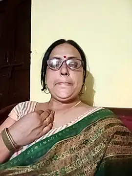 Snapshot of Kiyara8 chatting on 03-22-25, 04:47 Kiyara8 online show from 03-22-25, 04:47