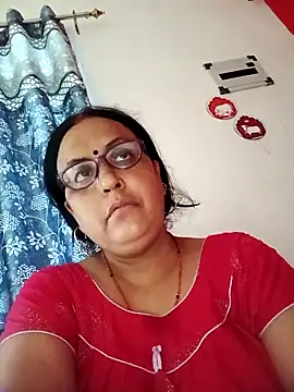 Snapshot of Kiyara8 chatting on 09-14-25, 01:38 Kiyara8 online show from 09-14-25, 01:38