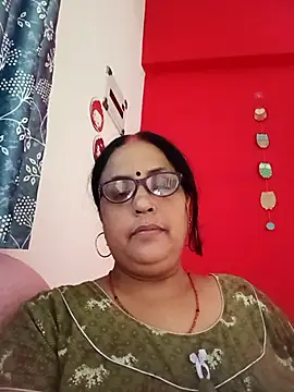 Snapshot of Kiyara8 chatting on 09-17-25, 03:52 Kiyara8 online show from 09-17-25, 03:52