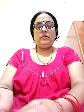 Snapshot of Kiyara8 chatting on 09-20-25, 05:03 Kiyara8 online show from 09-20-25, 05:03