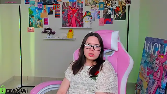 Chio Mio online show from 03-08-25, 01:03