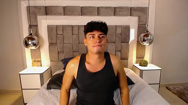 DrakeCollinss online show from 02-12-25, 11:09