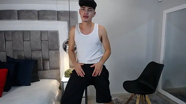 DrakeCollinss online show from 02-17-25, 07:42