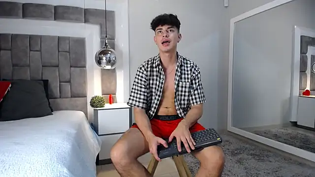 DrakeCollinss online show from 02-19-25, 07:48