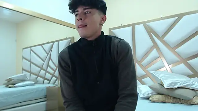 DrakeCollinss online show from 03-08-25, 02:34