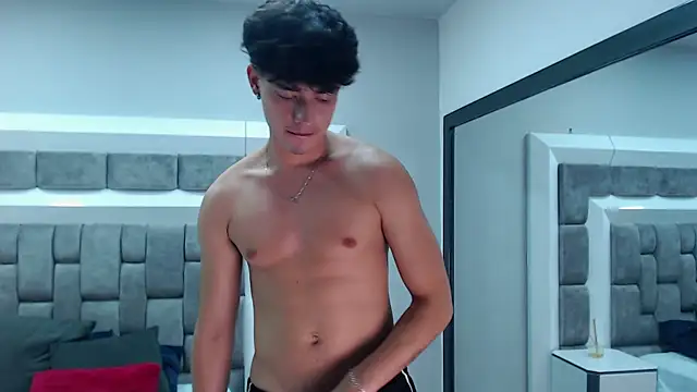 DrakeCollinss online show from 03-20-25, 01:46