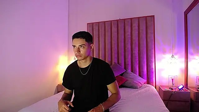 DrakeCollinss online show from 11-24-25, 12:38