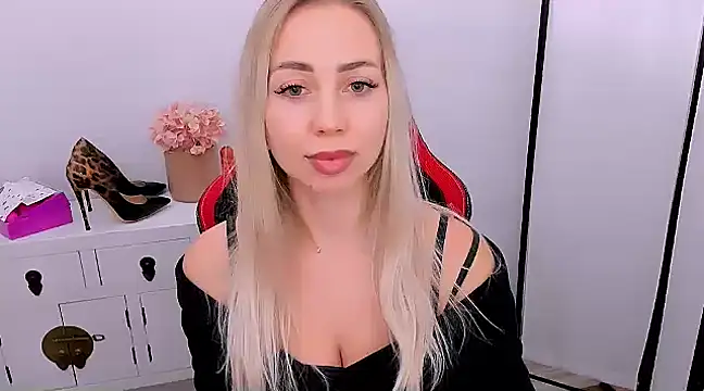 MargaritaRose online show from 03-19-25, 06:34