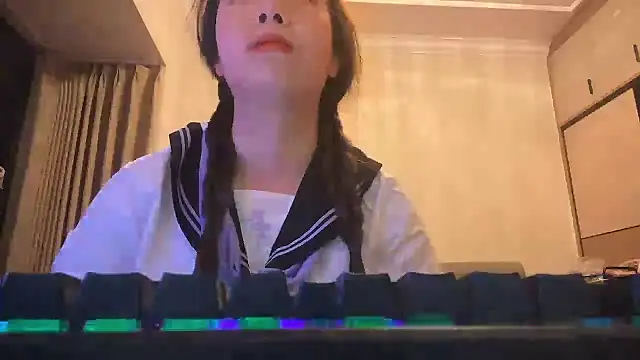 chenyunan online show from 02-13-25, 02:52