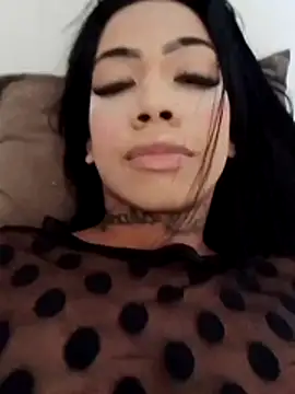 juliasz online show from 11-21-25, 12:26