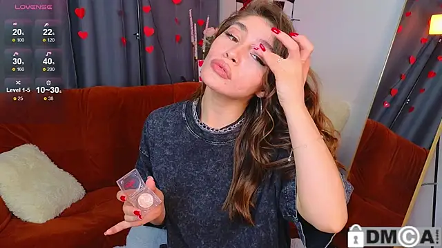 Snapshot of Caroline__Brown chatting on 03-01-25, 12:12 Caroline Brown online show from 03-01-25, 12:12