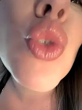 Snapshot of Mona_Plus chatting on 02-20-26, 06:59 Mona Plus online show from 02-20-26, 06:59