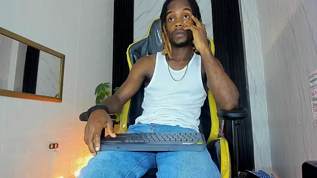 LooganX online show from 02-28-25, 04:10